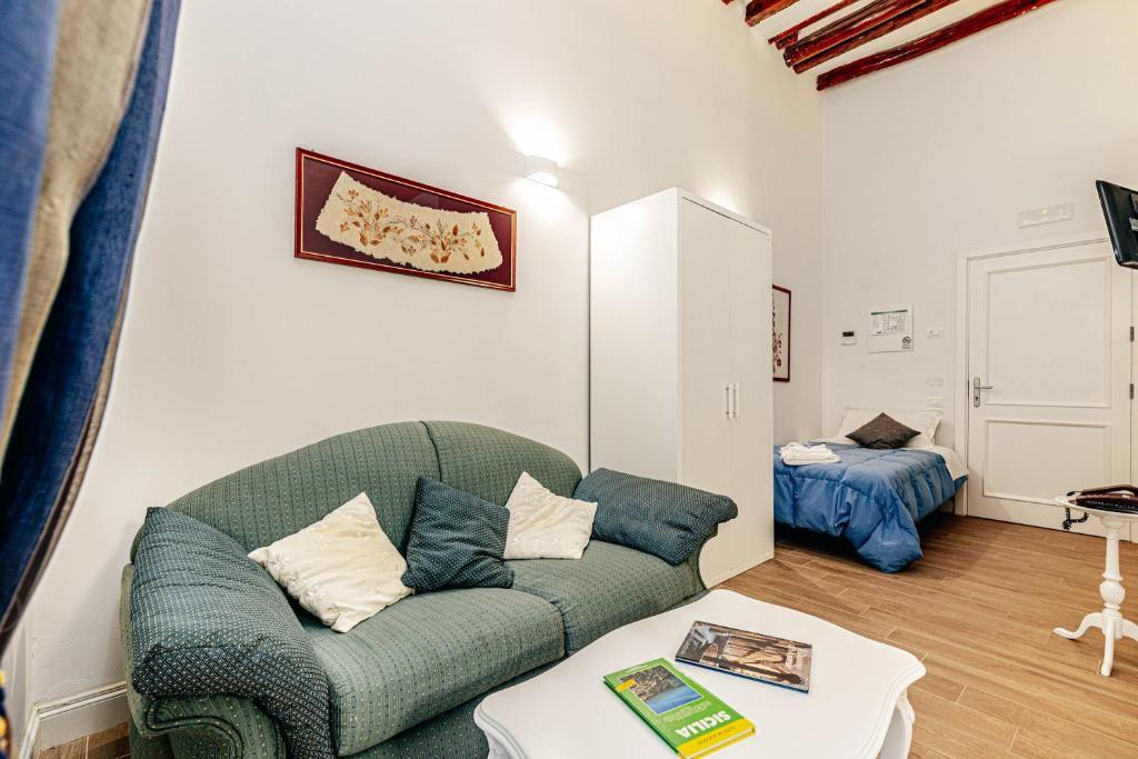 Hotel Giulio Cesare 14,