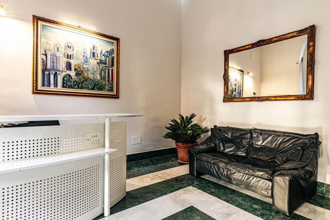 Giulio Cesare 14, Hotel 3*